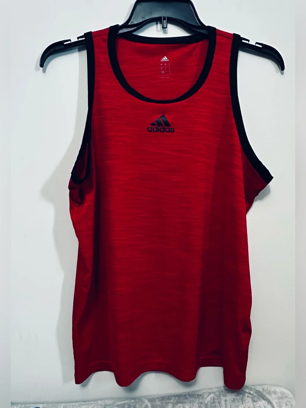 Adidas Heather Red Active Training Tank Top Men's Size Large Center Logo